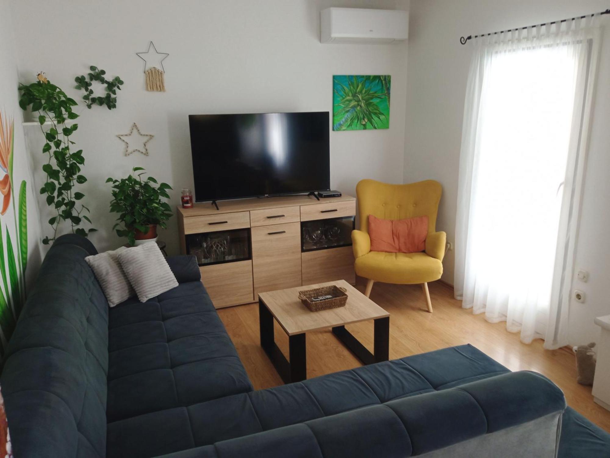 Holiday Home Mirela Sisan Ngoại thất bức ảnh