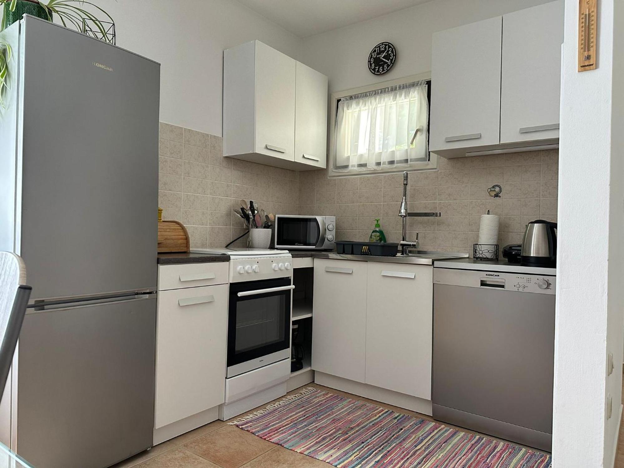 Holiday Home Mirela Sisan Ngoại thất bức ảnh